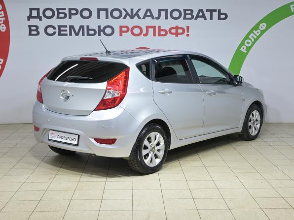 Hyundai Solaris I с пробегом 2012 года, цена 730 000 рублей, 302000 км, хэтчбек, Автокод Объявления