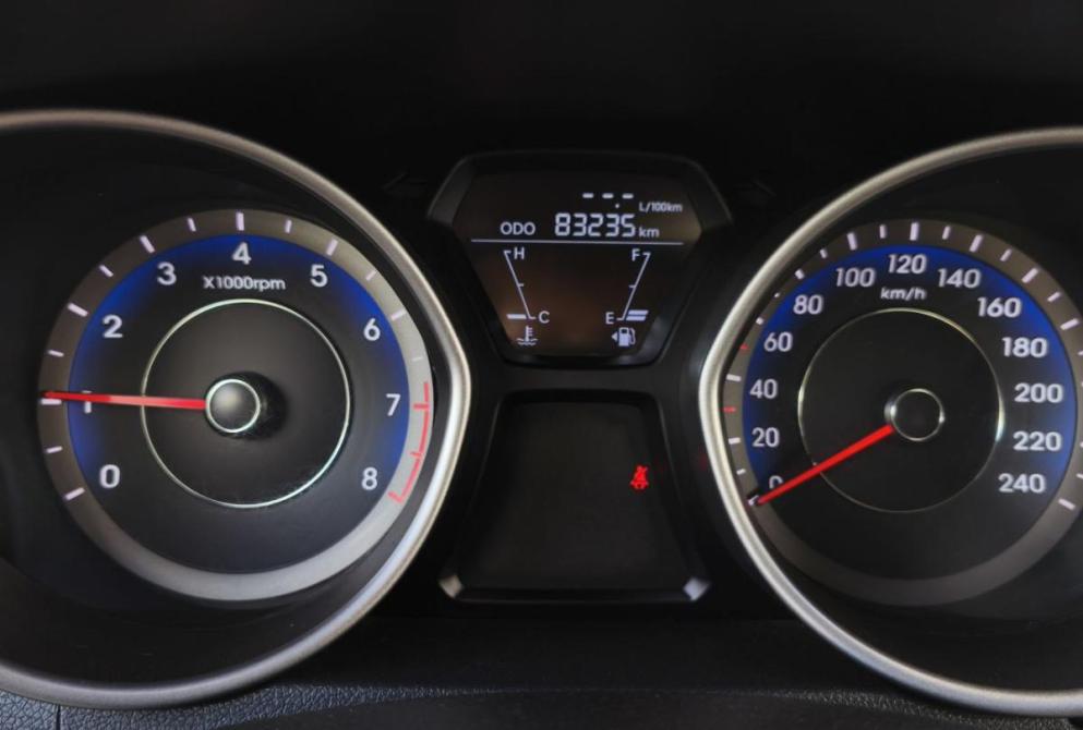 Hyundai Elantra V (MD) Сыктывкар  - изображение 13