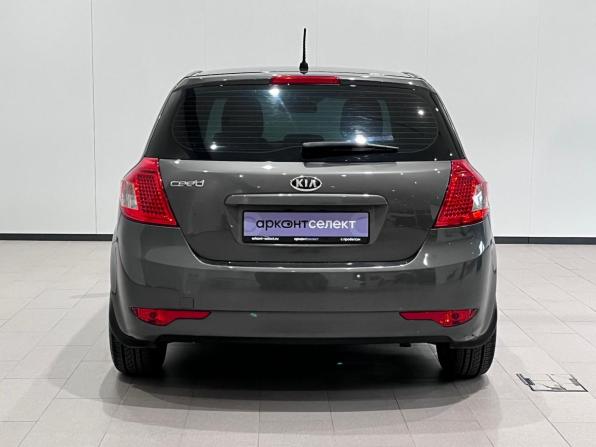 Kia Ceed I Рестайлинг с пробегом 2012 года, цена 786 000 рублей, 226100 км, хэтчбек, Автокод Объявления