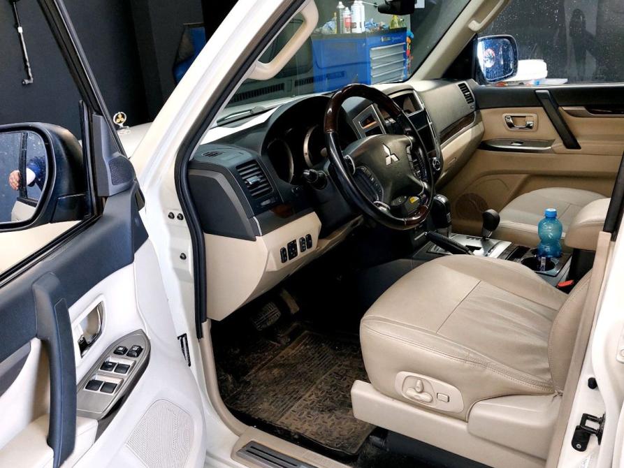 Mitsubishi Pajero IV Рестайлинг 2 Москва  - изображение 3