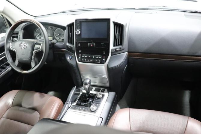 Toyota Land Cruiser 200 Series Рестайлинг 2 с пробегом 2020 года, цена 8 520 000 рублей, 66459 км, внедорожник, Автокод Объявления