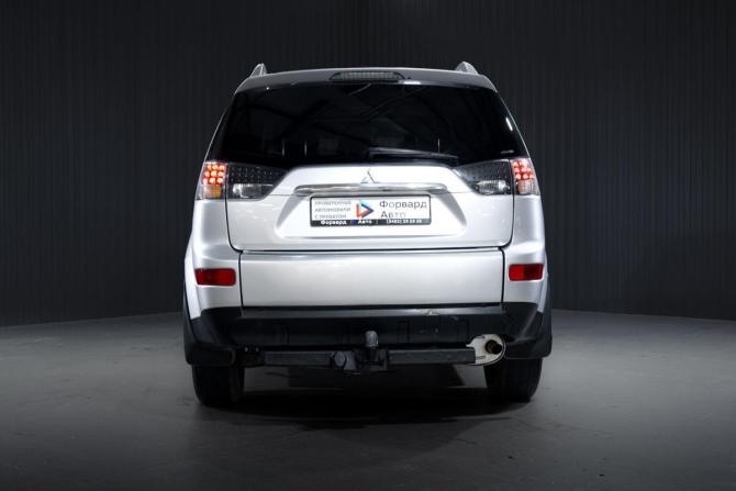 Mitsubishi Outlander II с пробегом 2008 года, цена 999 000 рублей, 258031 км, внедорожник, Автокод Объявления