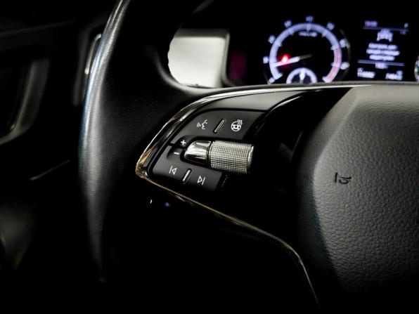 Skoda Kodiaq I с пробегом 2021 года, цена 2 695 000 рублей, 119382 км, внедорожник, Автокод Объявления