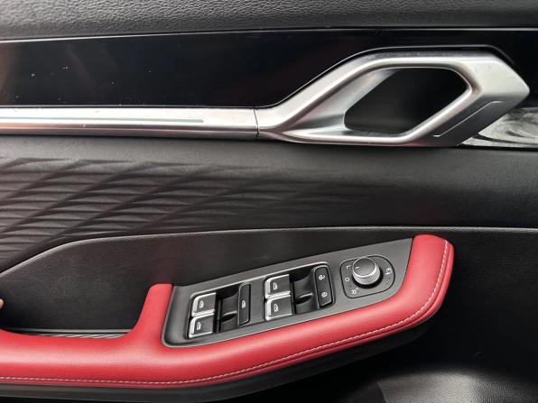 Geely Coolray I Рестайлинг с пробегом 2023 года, цена 1 830 000 рублей, 98700 км, внедорожник, Автокод Объявления