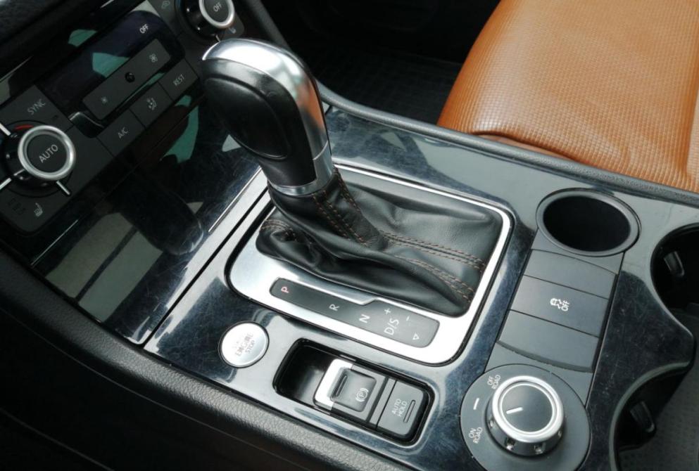Volkswagen Touareg II Рестайлинг Иваново  - изображение 12