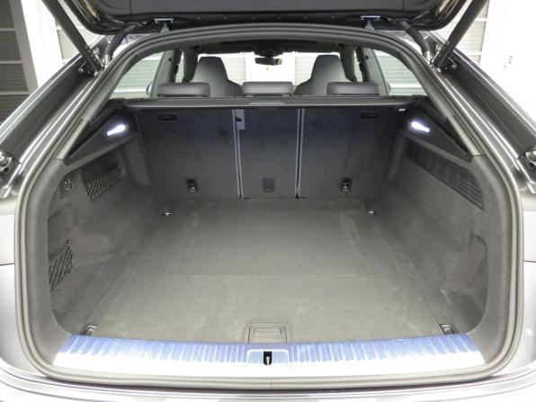 Audi Q8 I (4M) Рестайлинг с пробегом 2025 года, цена 16 600 000 рублей, 10 км, внедорожник, Автокод Объявления