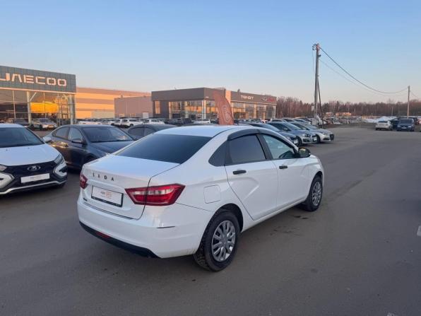 Lada (ВАЗ) Vesta I Рестайлинг (NG) с пробегом 2022 года, цена 912 000 рублей, 89125 км, седан, Автокод Объявления