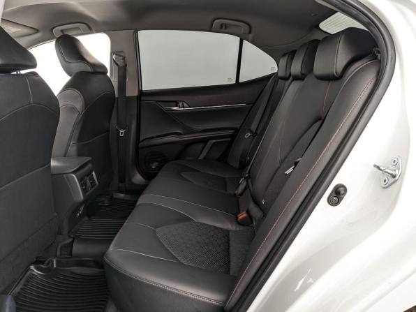 Toyota Camry VIII (XV70) Рестайлинг с пробегом 2021 года, цена 3 400 000 рублей, 99478 км, седан, Автокод Объявления