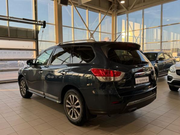 Nissan Pathfinder IV с пробегом 2015 года, цена 2 070 000 рублей, 52331 км, внедорожник, Автокод Объявления