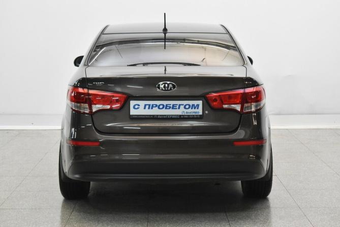 Kia Rio III Рестайлинг с пробегом 2016 года, цена 1 030 000 рублей, 111259 км, седан, Автокод Объявления