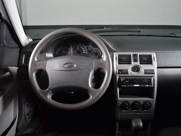 Lada (ВАЗ) Priora I с пробегом 2010 года, цена 399 995 рублей, 162586 км, хэтчбек, Автокод Объявления