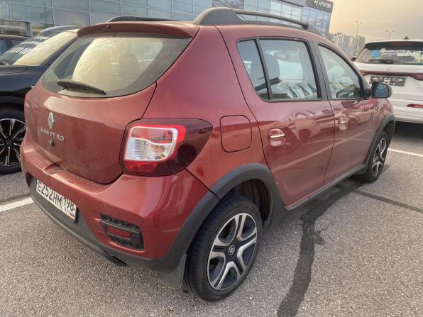 Renault Sandero II Рестайлинг с пробегом 2019 года, цена 965 000 рублей, 145000 км, хэтчбек, Автокод Объявления