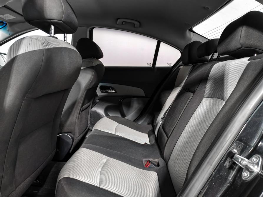 Chevrolet Cruze I Рестайлинг Санкт-Петербург  - изображение 12