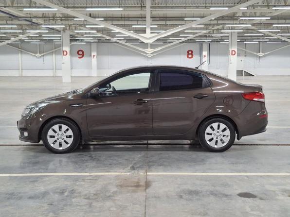 Kia Rio III Рестайлинг с пробегом 2015 года, цена 995 000 рублей, 160130 км, седан, Автокод Объявления