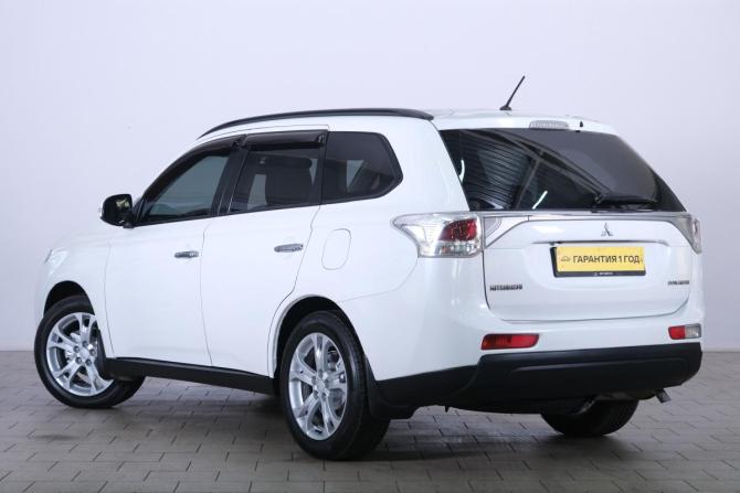 Mitsubishi Outlander III с пробегом 2013 года, цена 1 459 000 рублей, 169300 км, внедорожник, Автокод Объявления