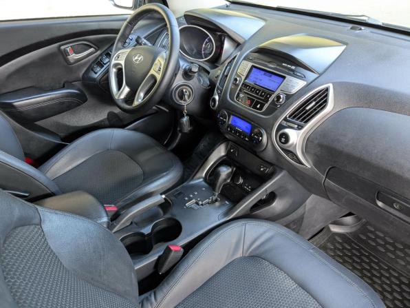 Hyundai ix35 I с пробегом 2012 года, цена 1 275 000 рублей, 201000 км, внедорожник, Автокод Объявления
