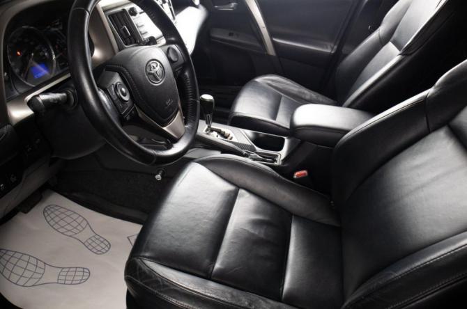 Toyota RAV4 IV (XA40) с пробегом 2013 года, цена 1 799 000 рублей, 199500 км, внедорожник, Автокод Объявления