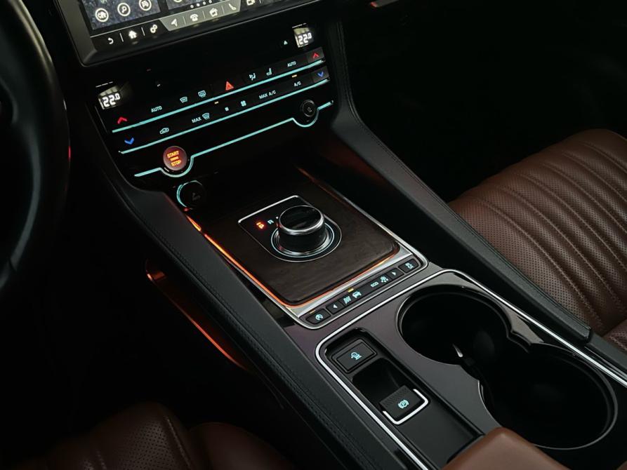 Jaguar F-Pace I Волгоград  - изображение 10