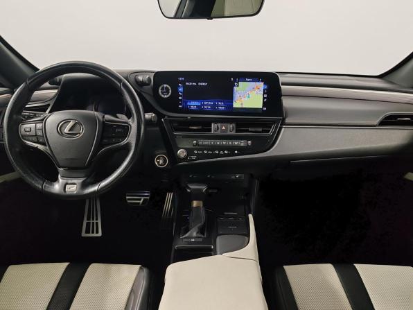 Lexus ES VII Рестайлинг с пробегом 2021 года, цена 4 555 000 рублей, 70321 км, седан, Автокод Объявления