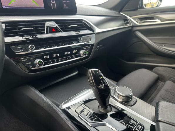 BMW 5 серии VII (G30/G31/G38) Рестайлинг с пробегом 2021 года, цена 4 299 000 рублей, 93834 км, седан, Автокод Объявления