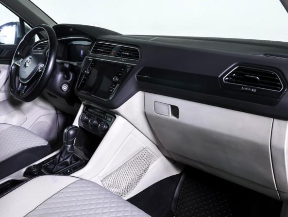Volkswagen Tiguan II с пробегом 2017 года, цена 1 684 000 рублей, 258258 км, внедорожник, Автокод Объявления