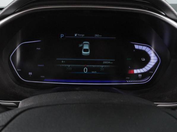 Hyundai Lafesta I с пробегом 2020 года, цена 2 159 000 рублей, 20034 км, седан, Автокод Объявления