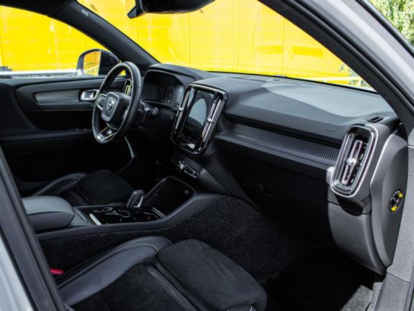 Volvo XC40 I с пробегом 2019 года, цена 3 500 000 рублей, 52118 км, внедорожник, Автокод Объявления
