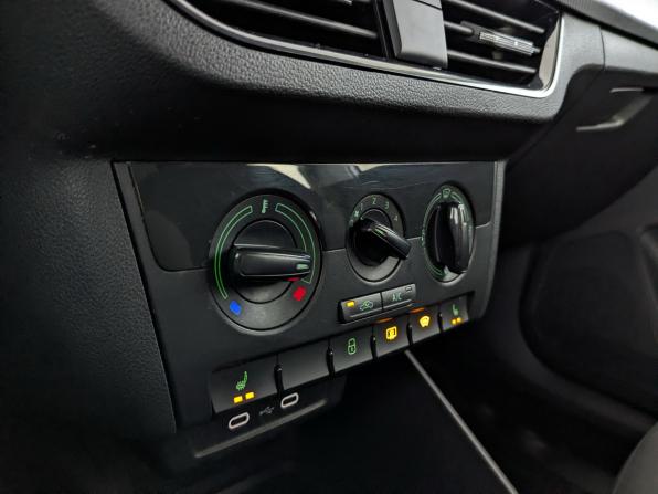 Skoda Rapid II с пробегом 2021 года, цена 1 260 000 рублей, 197244 км, лифтбек, Автокод Объявления