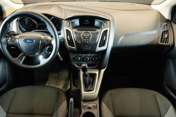 Ford Focus III с пробегом 2013 года, цена 800 000 рублей, 174185 км, седан, Автокод Объявления