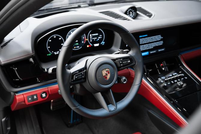 Новый Porsche Panamera III 2025 года, цена 20 450 000 рублей, лифтбек, Автокод Объявления