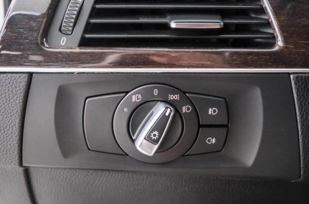 BMW 3 серии V (E90/E91/E92/E93) Рестайлинг Красноярск  - изображение 20