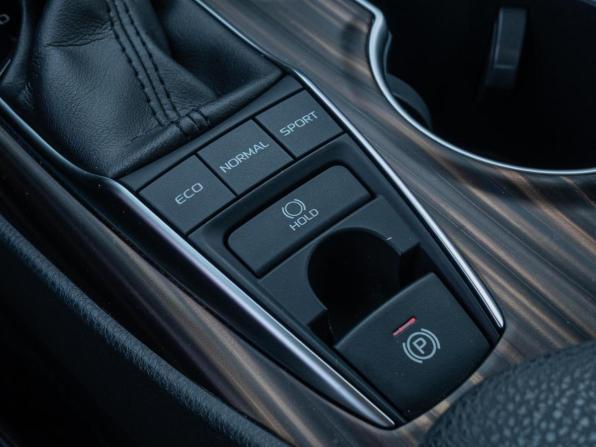 Toyota Camry VIII (XV70) с пробегом 2018 года, цена 3 020 000 рублей, 139143 км, седан, Автокод Объявления