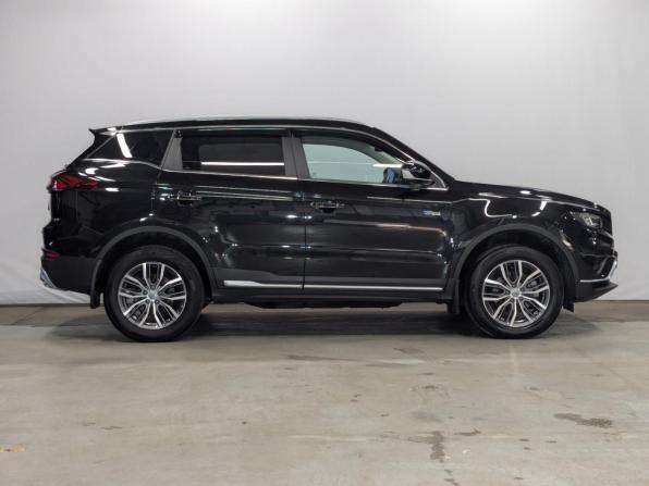 Geely Atlas Pro с пробегом 2023 года, цена 2 015 000 рублей, 46872 км, внедорожник, Автокод Объявления