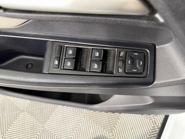 Lada (ВАЗ) Vesta I с пробегом 2018 года, цена 1 060 000 рублей, 152000 км, седан, Автокод Объявления