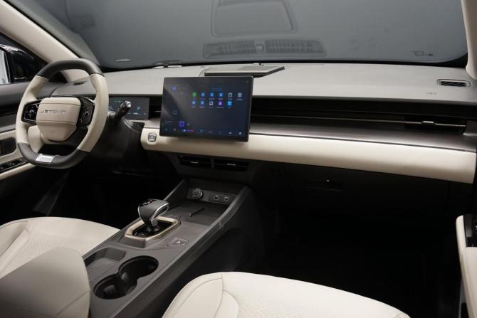 JETOUR DASHING I с пробегом 2023 года, цена 2 089 016 рублей, 33000 км, внедорожник, Автокод Объявления