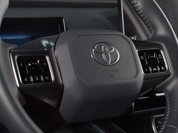 Toyota RAV4 VI (XA60) с пробегом 2026 года, цена 3 999 995 рублей, 13 км, внедорожник, Автокод Объявления