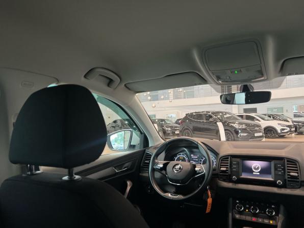Skoda Karoq I с пробегом 2021 года, цена 2 249 000 рублей, 38000 км, внедорожник, Автокод Объявления