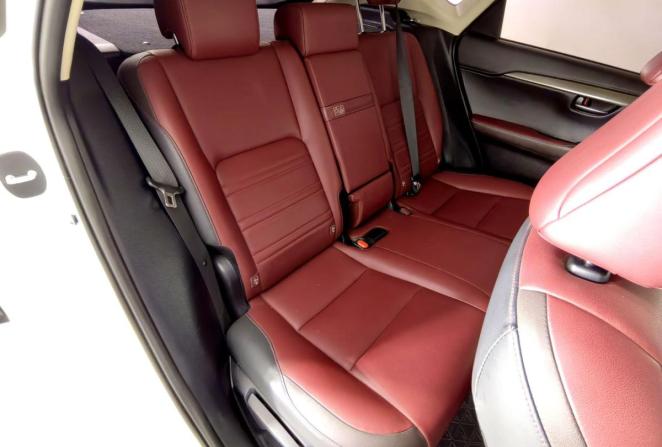 Lexus NX I Рестайлинг с пробегом 2018 года, цена 2 400 000 рублей, 240697 км, внедорожник, Автокод Объявления