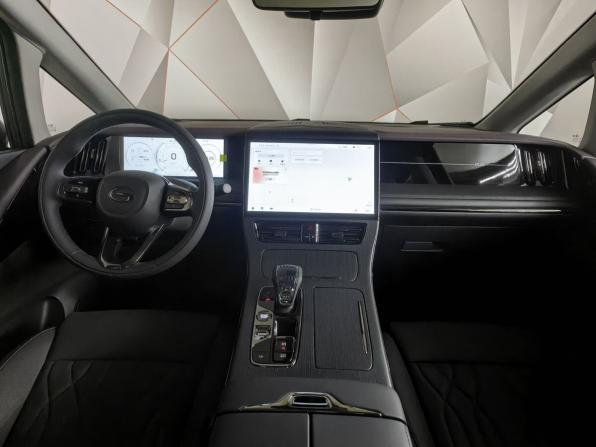 GAC M8 с пробегом 2026 года, цена 4 790 000 рублей, 60 км, минивэн, Автокод Объявления