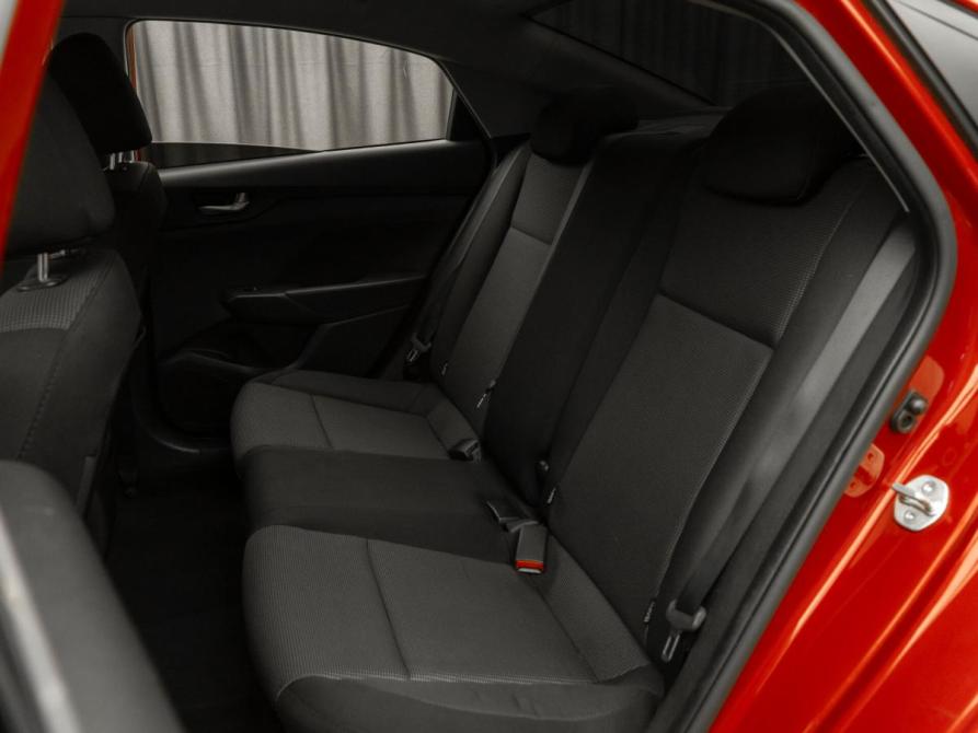 Hyundai Solaris II Москва  - изображение 12