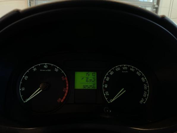 Skoda Fabia II с пробегом 2007 года, цена 300 000 рублей, 325254 км, хэтчбек, Автокод Объявления