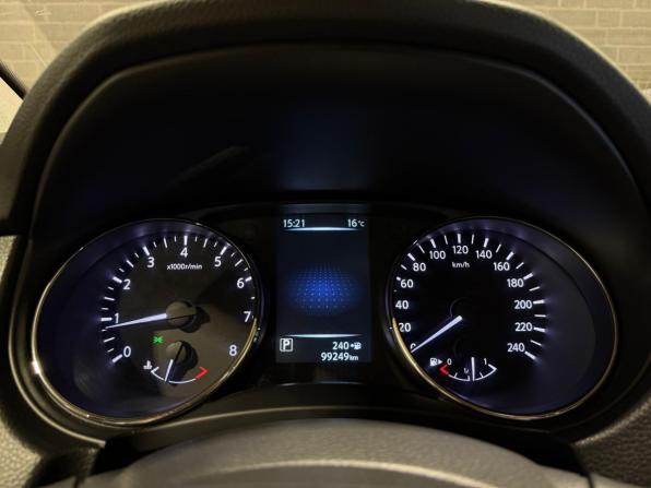 Nissan Qashqai II с пробегом 2017 года, цена 1 799 000 рублей, 99247 км, внедорожник, Автокод Объявления