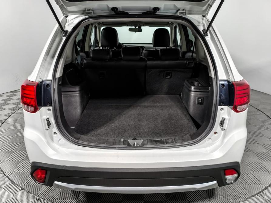 Mitsubishi Outlander III Рестайлинг 2 Санкт-Петербург  - изображение 20