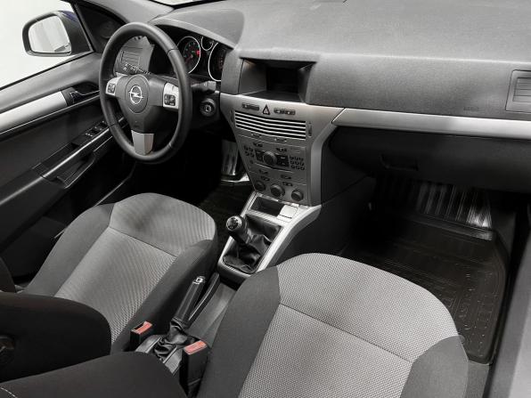 Opel Astra H Рестайлинг с пробегом 2014 года, цена 665 000 рублей, 189637 км, хэтчбек, Автокод Объявления