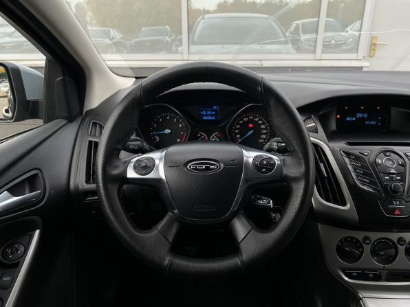 Ford Focus III с пробегом 2013 года, цена 599 000 рублей, 310000 км, хэтчбек, Автокод Объявления
