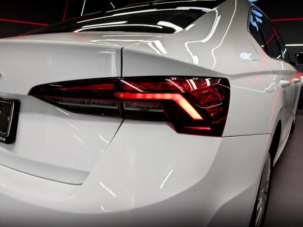 Skoda Octavia IV (A8) с пробегом 2021 года, цена 2 270 000 рублей, 76284 км, лифтбек, Автокод Объявления