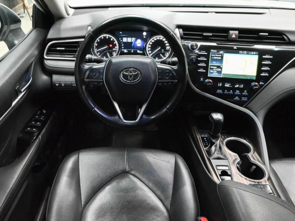 Toyota Camry VIII (XV70) с пробегом 2018 года, цена 2 750 000 рублей, 134837 км, седан, Автокод Объявления