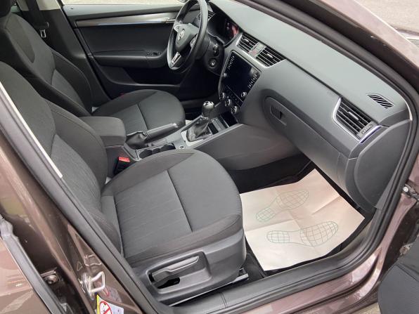Skoda Octavia III (A7) Рестайлинг с пробегом 2019 года, цена 2 164 000 рублей, 106097 км, лифтбек, Автокод Объявления