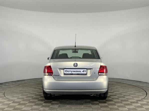 Volkswagen Polo V с пробегом 2012 года, цена 930 000 рублей, 106261 км, седан, Автокод Объявления