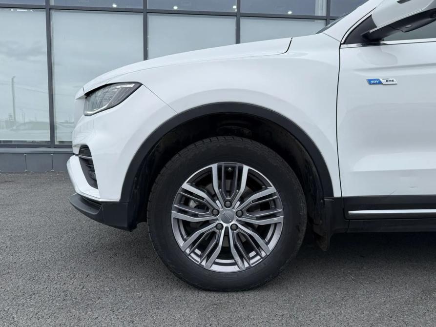 Geely Atlas Pro Курган  - изображение 9